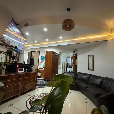 Apartamento Sunset House Roxas Bay Manila Exterior foto